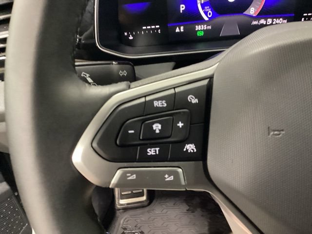 Used 2026 Volkswagen Jetta Sport FWD image 21