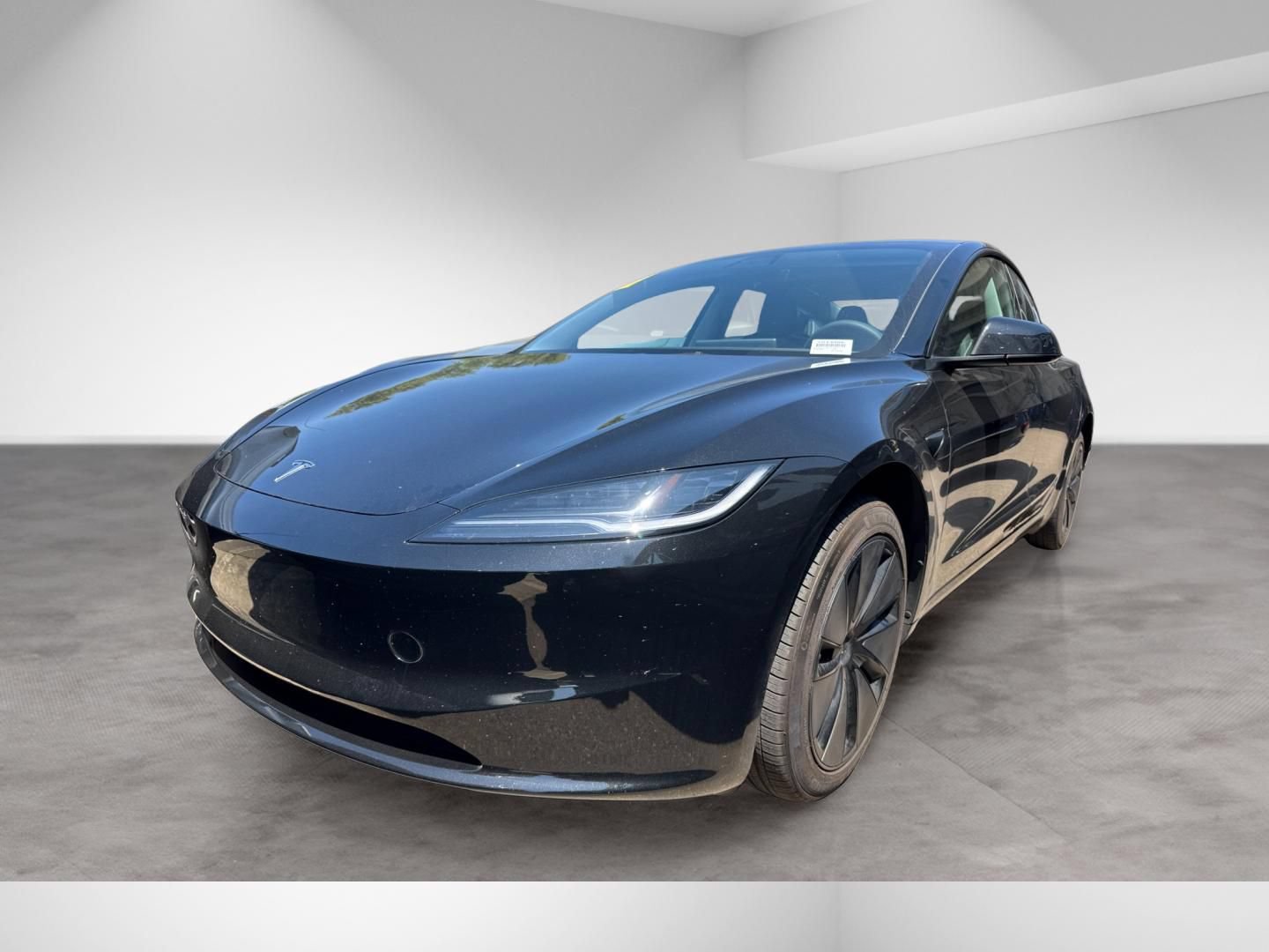 Used 2025 Tesla Model 3 Long Range RWD image 2