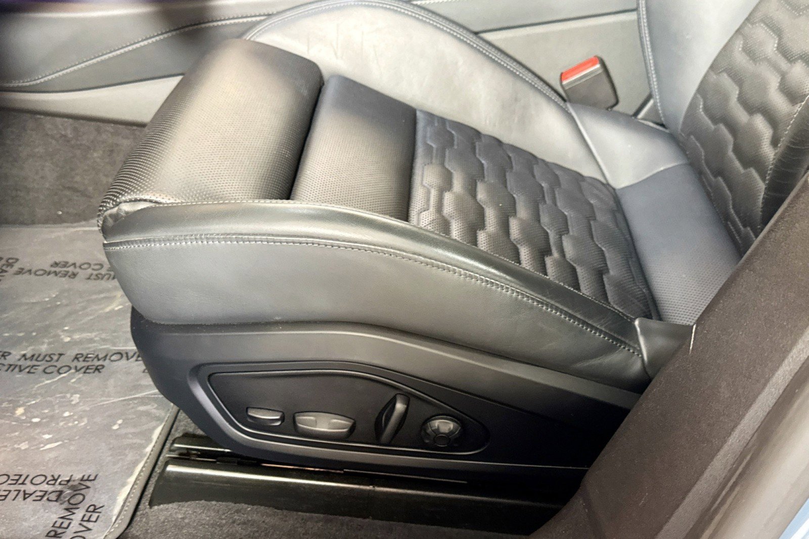 Used 2024 Audi RS e-tron GT image 18