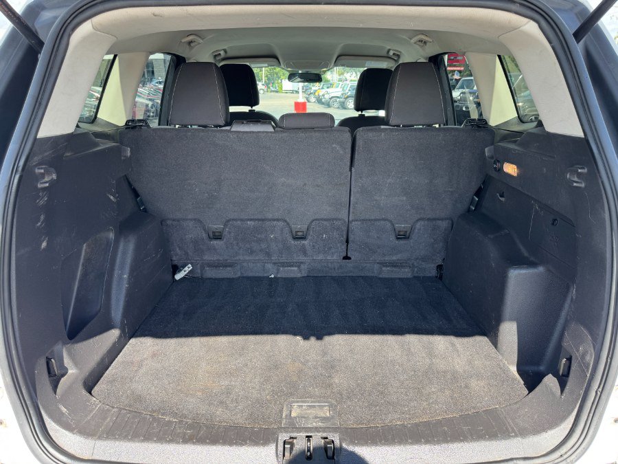 Used 2017 Ford Escape SE FWD image 17