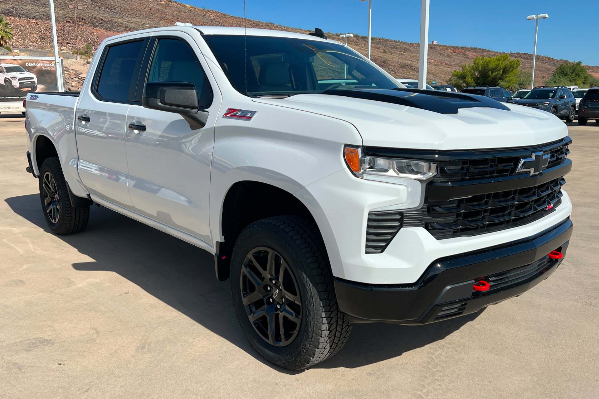 New 2026 Chevrolet Silverado 1500 LT Trail Boss w/ Convenience Package II AWD/4WD image 8
