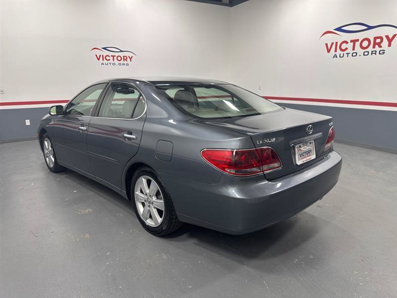 Used 2005 Lexus ES 330 FWD image 4