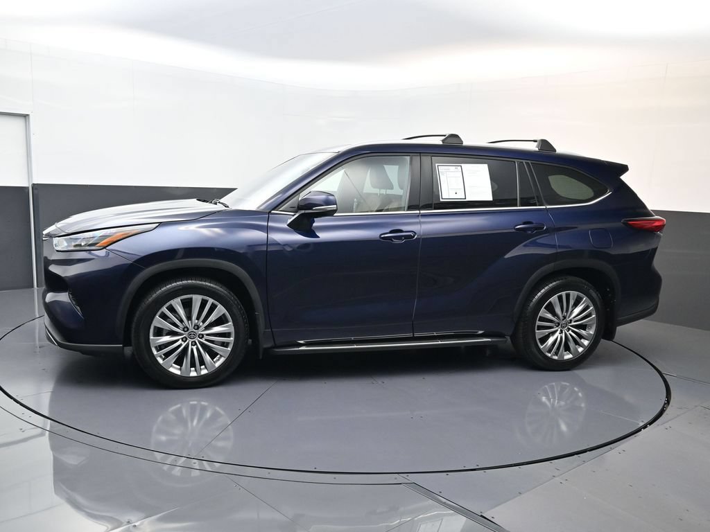 Used 2022 Toyota Highlander Platinum AWD/4WD image 6