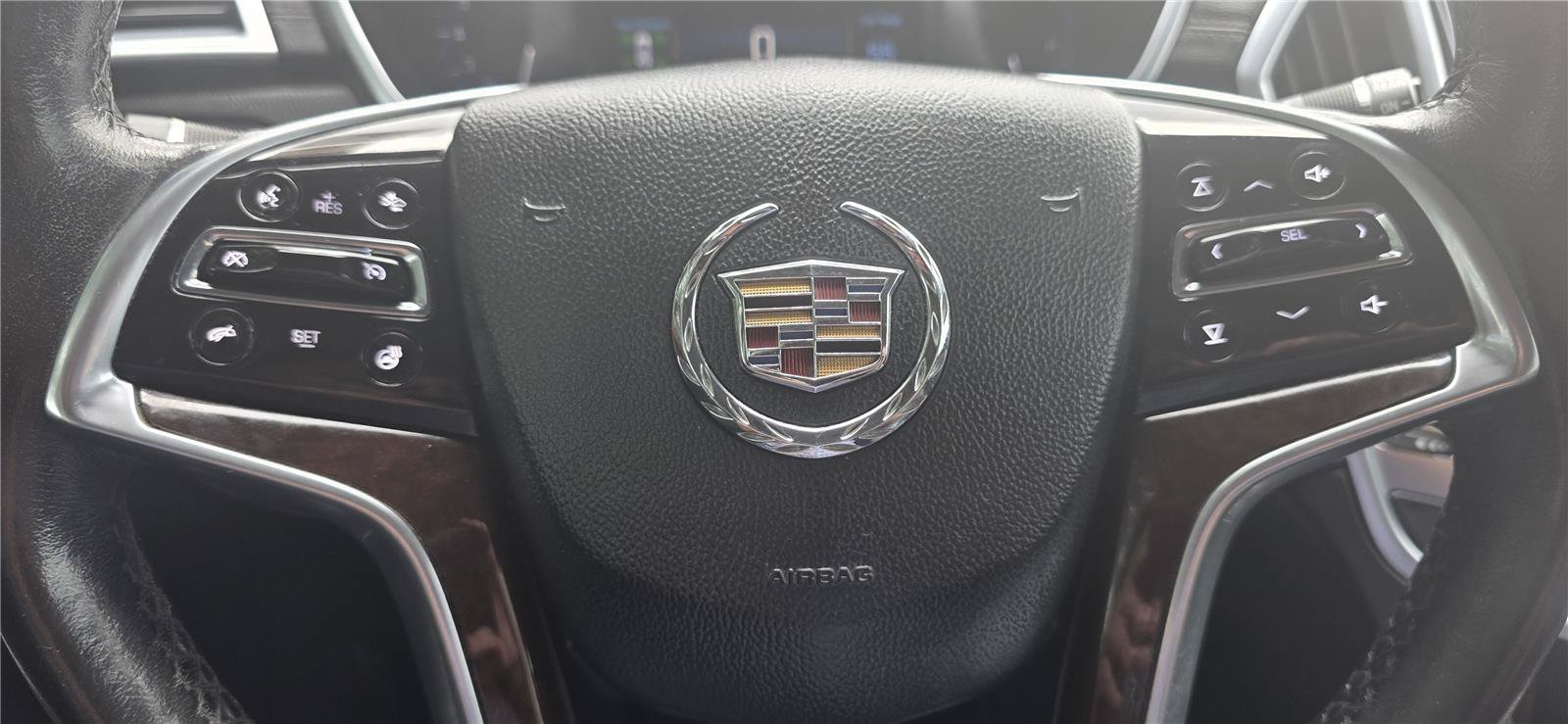 Used 2014 Cadillac SRX Performance w/ Driver Awareness Package FWD image 15
