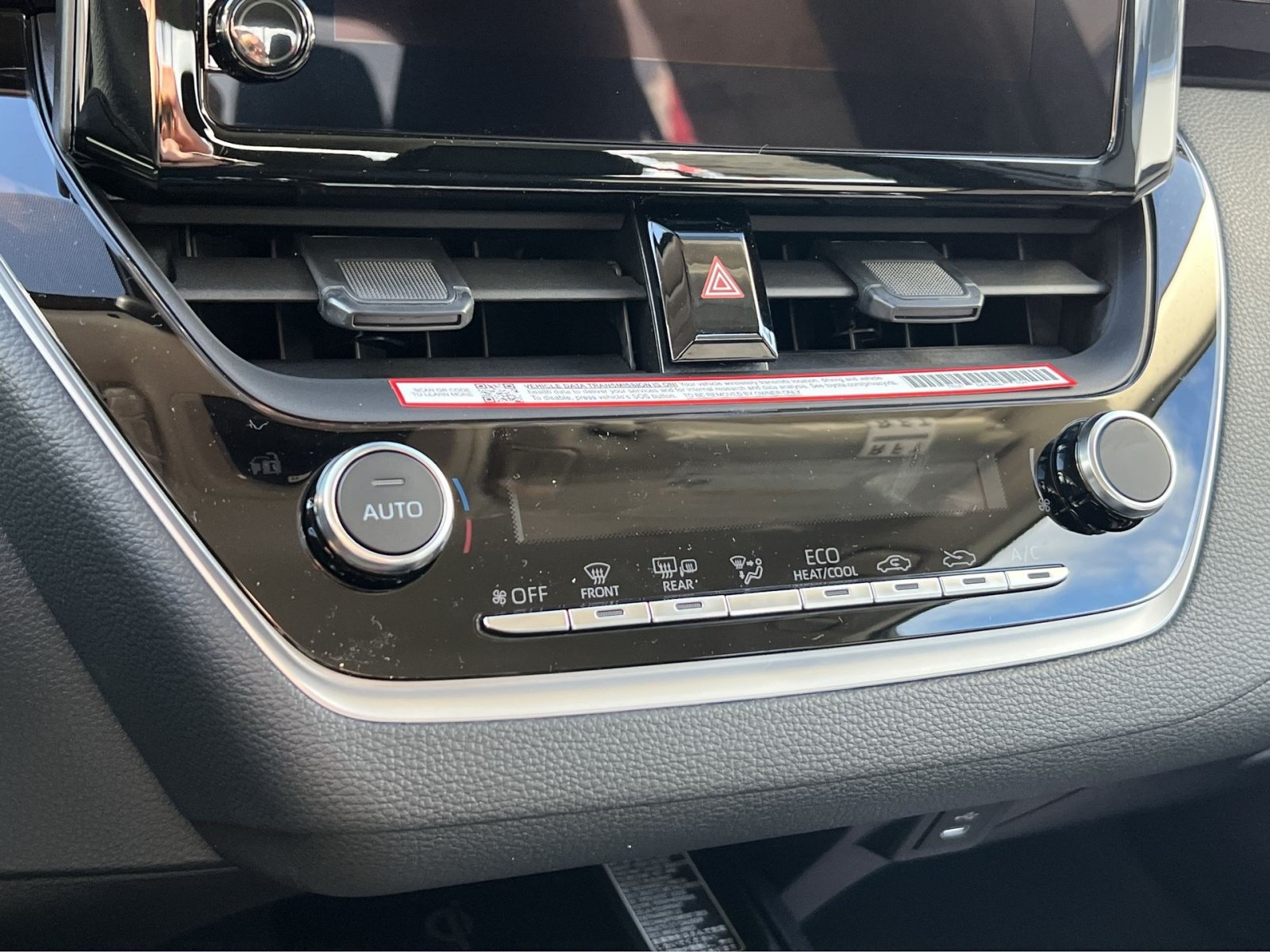 New 2026 Toyota Corolla LE w/ LE Premium Package FWD image 14