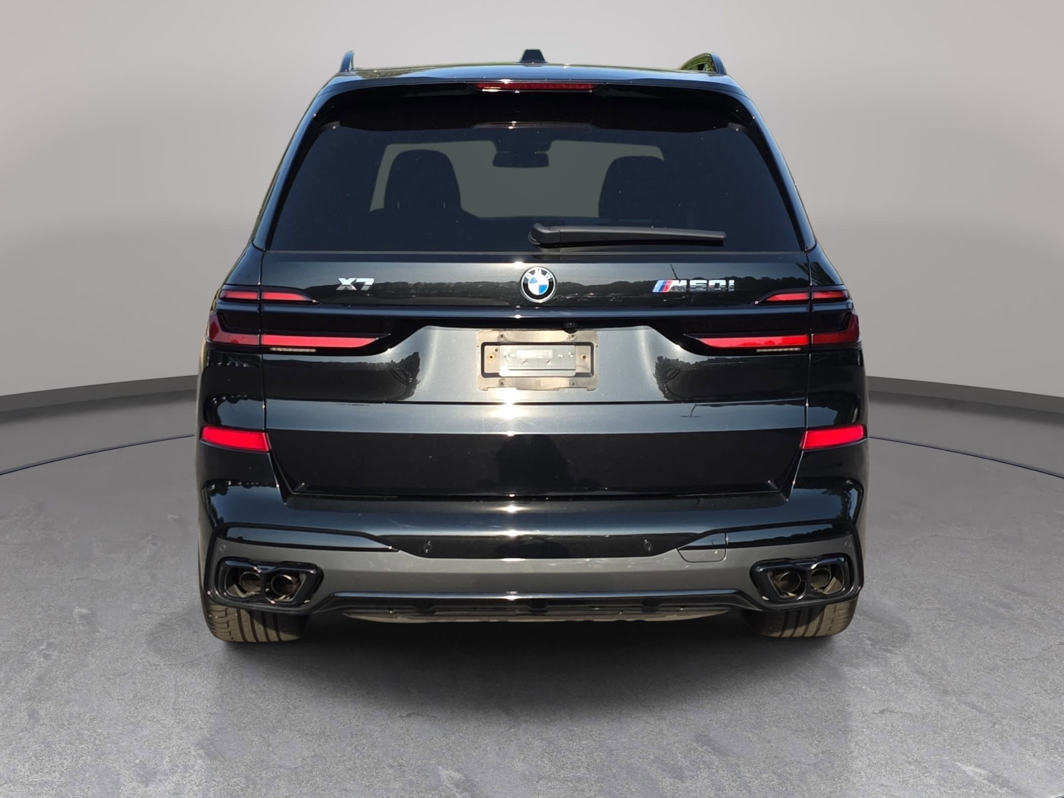 Used 2024 BMW X7 M60i w/ Executive Package AWD/4WD image 6
