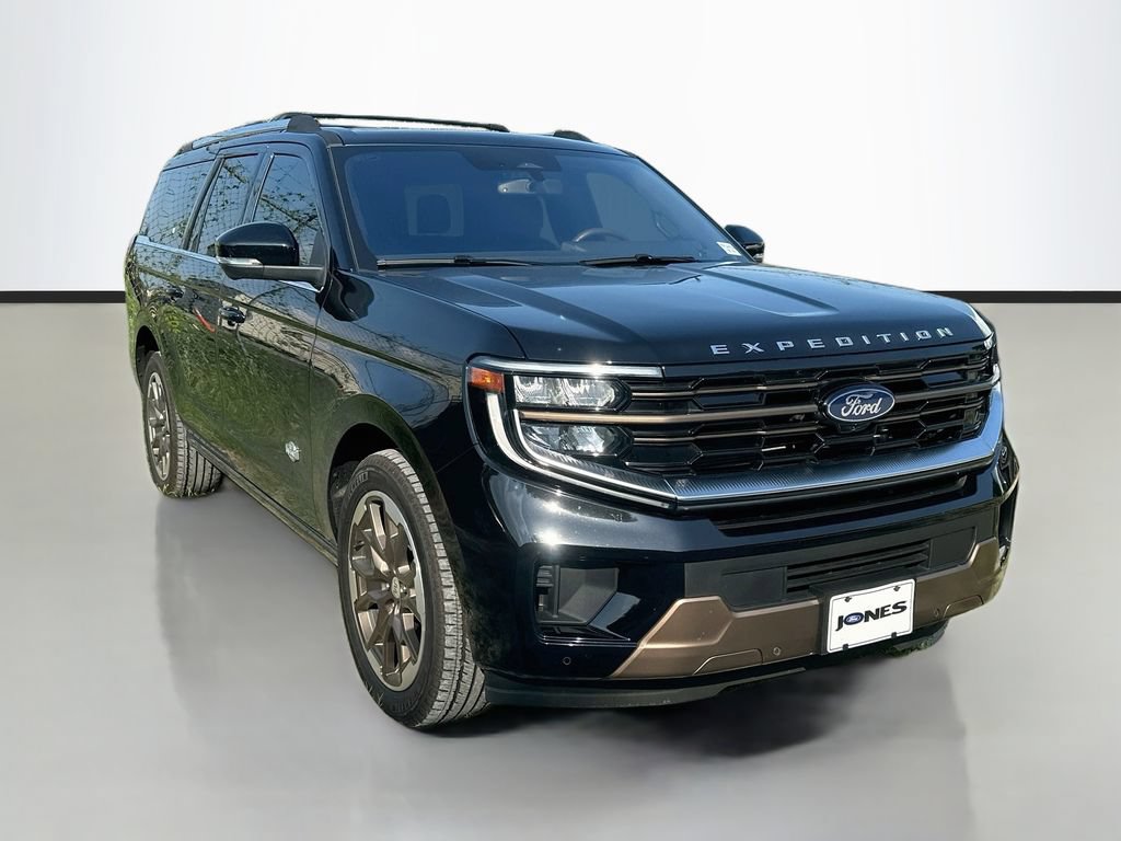 Used 2025 Ford Expedition Max King Ranch AWD/4WD image 3