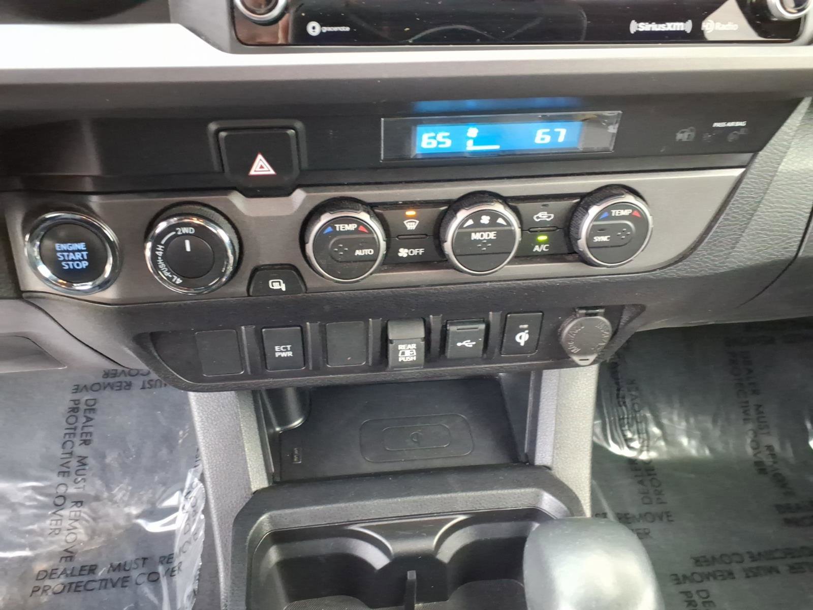 Certified 2023 Toyota Tacoma TRD Off-Road AWD/4WD image 15