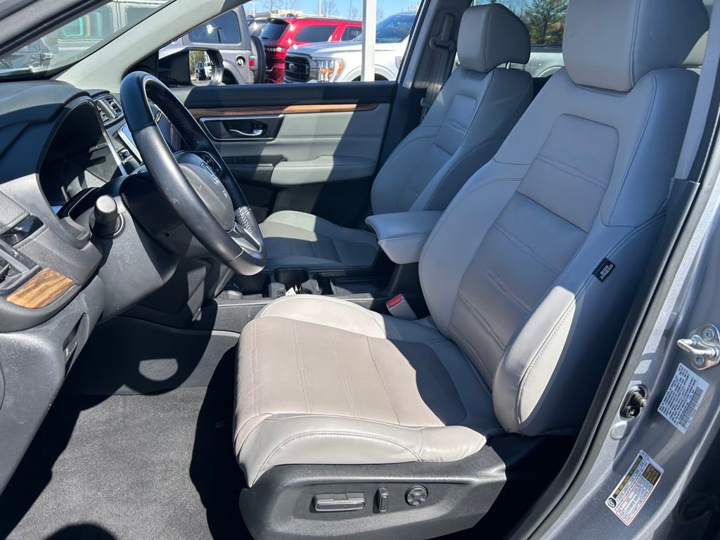 Used 2018 Honda CR-V Touring image 22