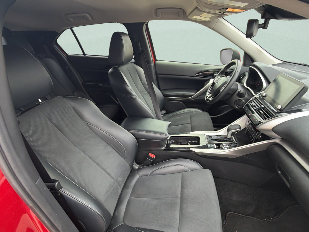 Used 2025 Mitsubishi Eclipse Cross SE AWD/4WD image 10