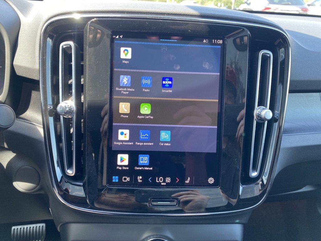 New 2023 Volvo C40 P8 Recharge Plus w/ Climate Package image 20