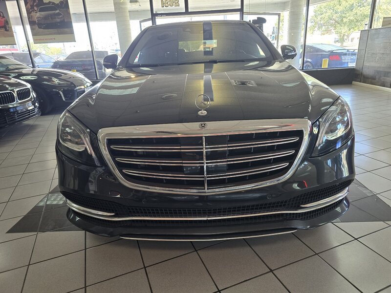 Used 2020 Mercedes-Benz S 560 4MATIC Sedan image 2