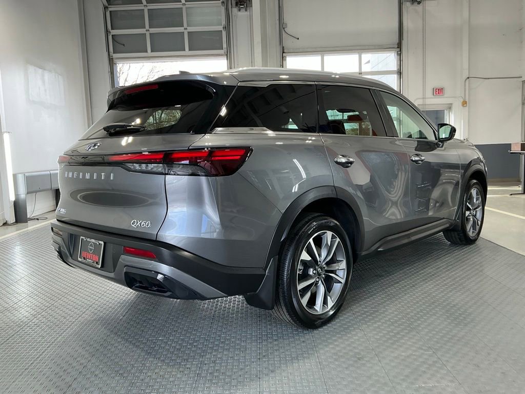 Used 2025 INFINITI QX60 Luxe w/ Vision Package image 35