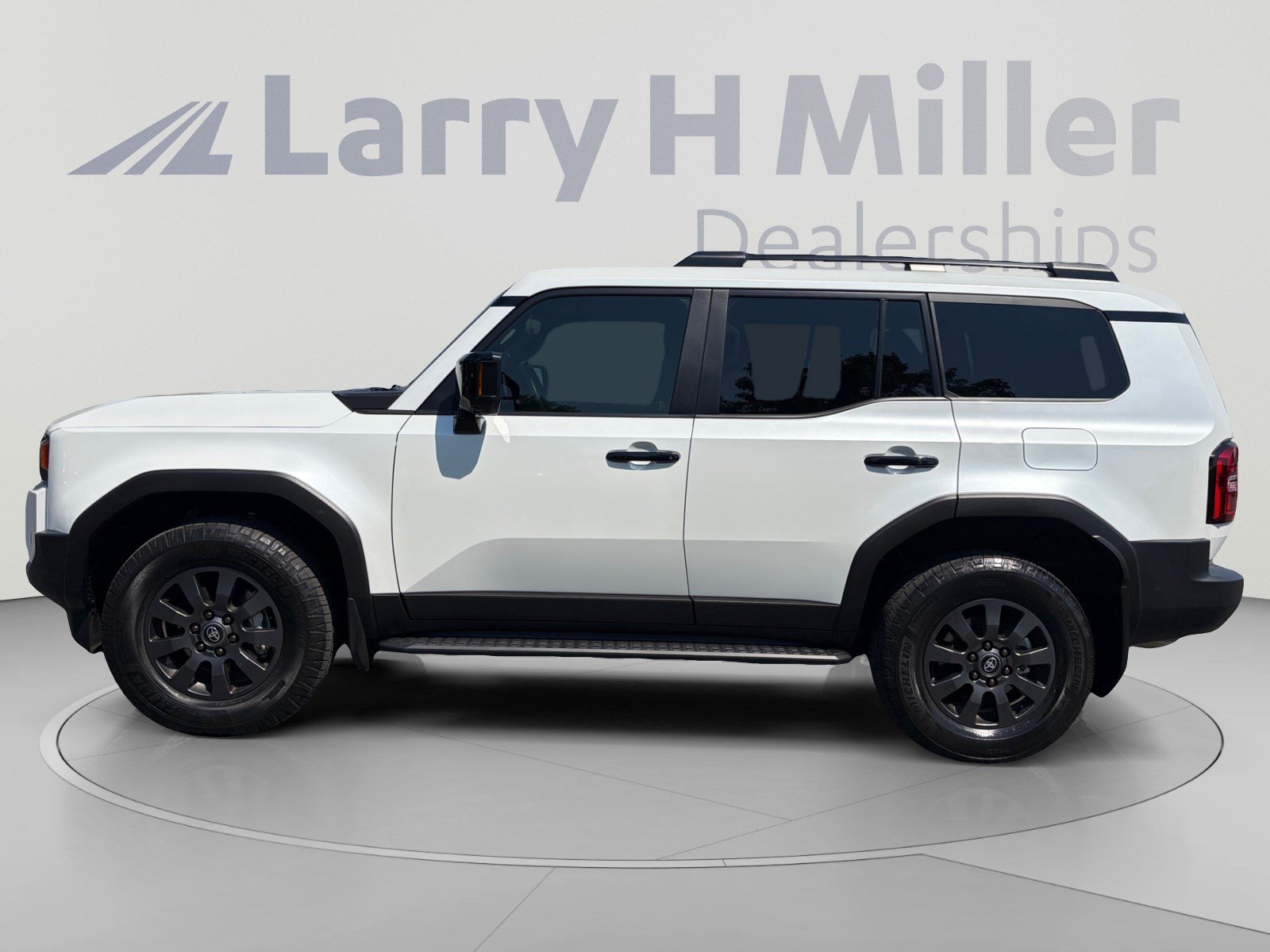Certified 2025 Toyota Land Cruiser AWD/4WD image 2