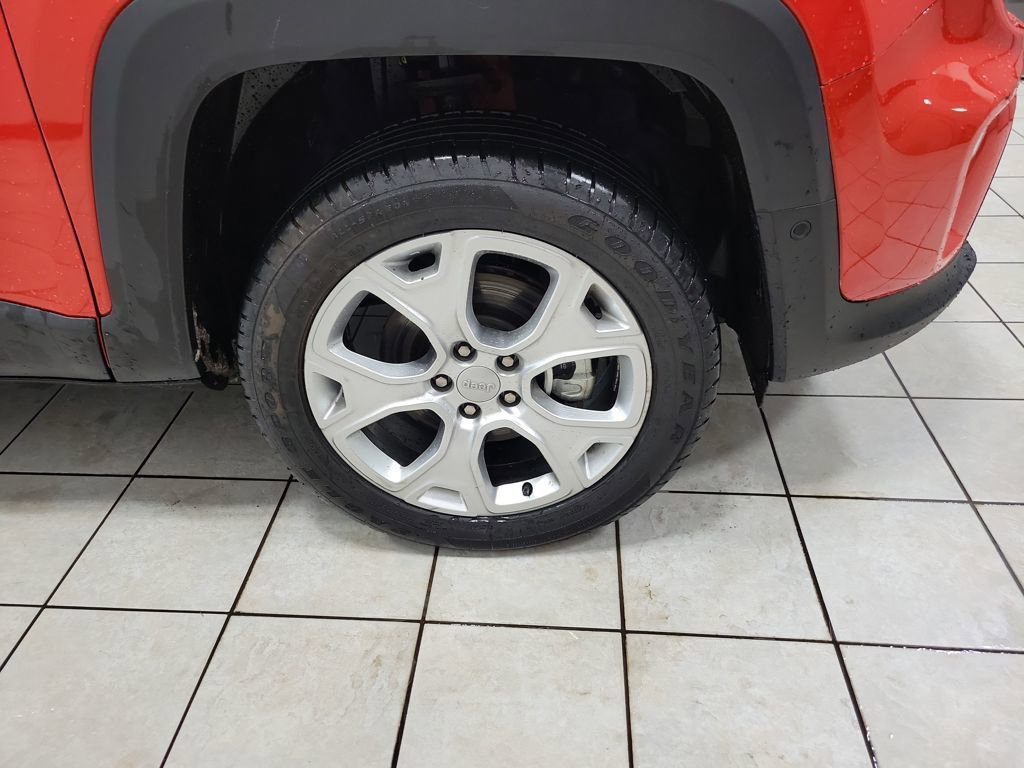 Used 2023 Jeep Renegade Limited w/ Limited Elite Group image 39