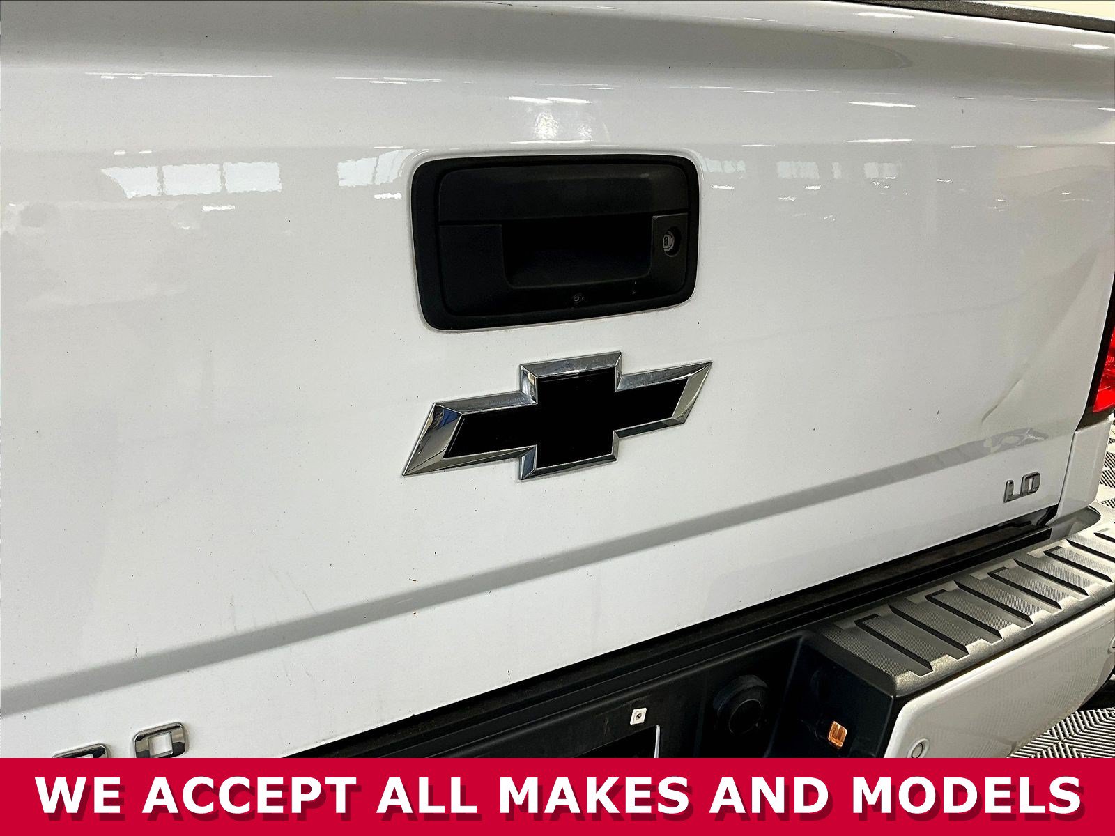 Used 2019 Chevrolet Silverado 1500 LT w/ All Star Edition AWD/4WD image 23