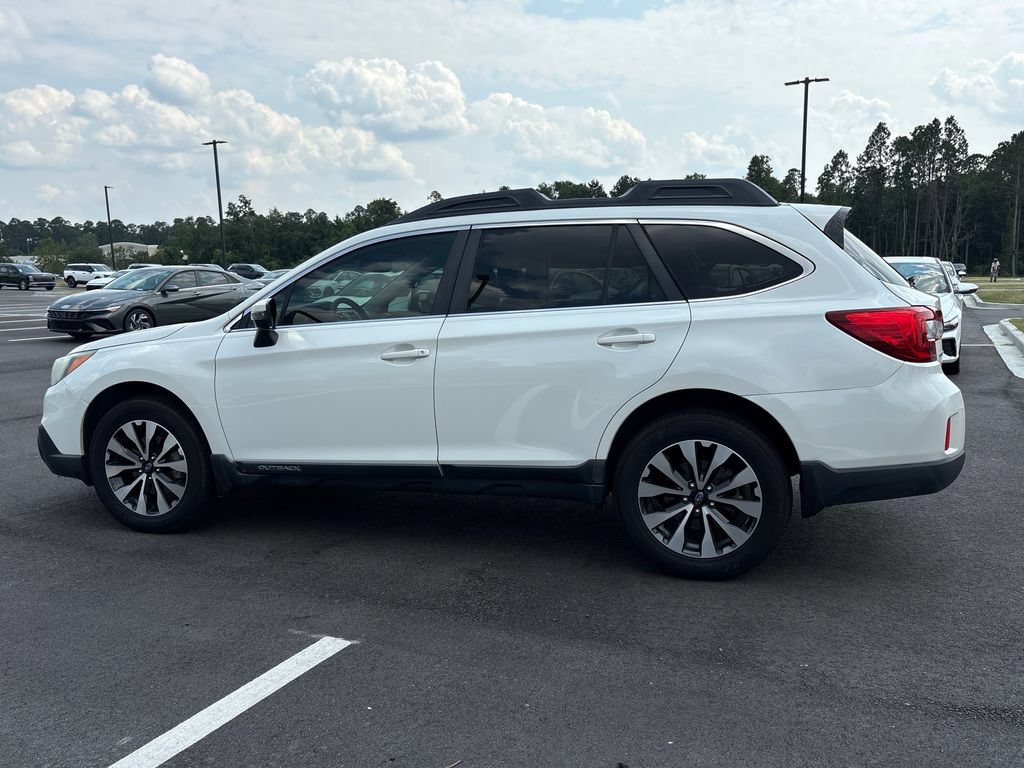 Used 2016 Subaru Outback 2.5i Limited AWD/4WD image 22