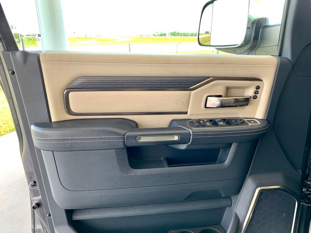 Used 2020 RAM 2500 Limited AWD/4WD image 14