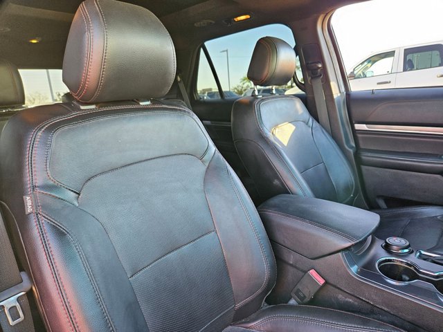 Used 2016 Ford Explorer Sport w/ Equipment Group 401A AWD/4WD image 16