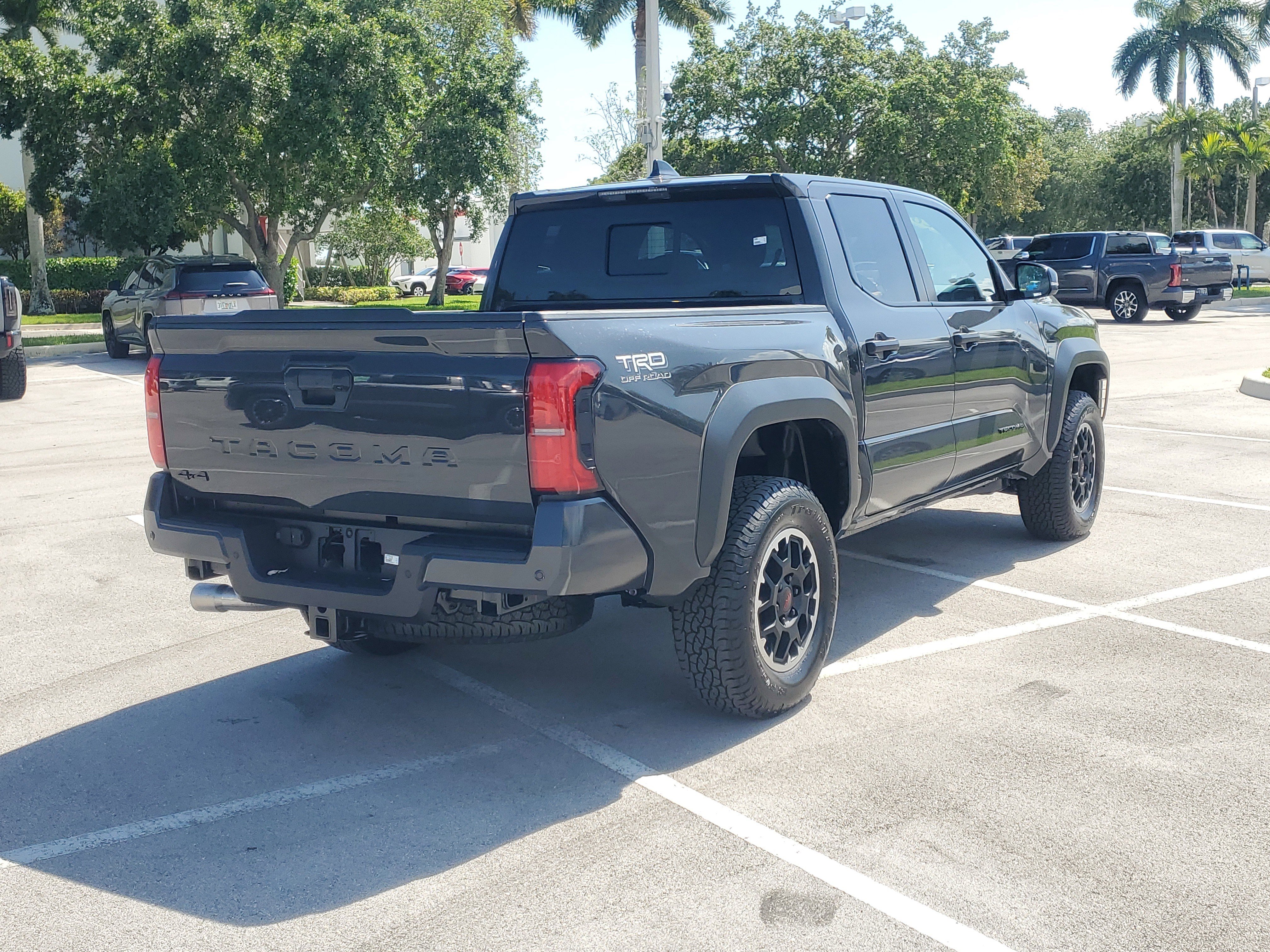 Certified 2026 Toyota Tacoma TRD Off-Road AWD/4WD image 3