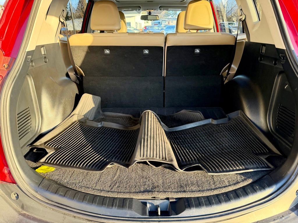 Used 2013 Toyota RAV4 Limited image 11