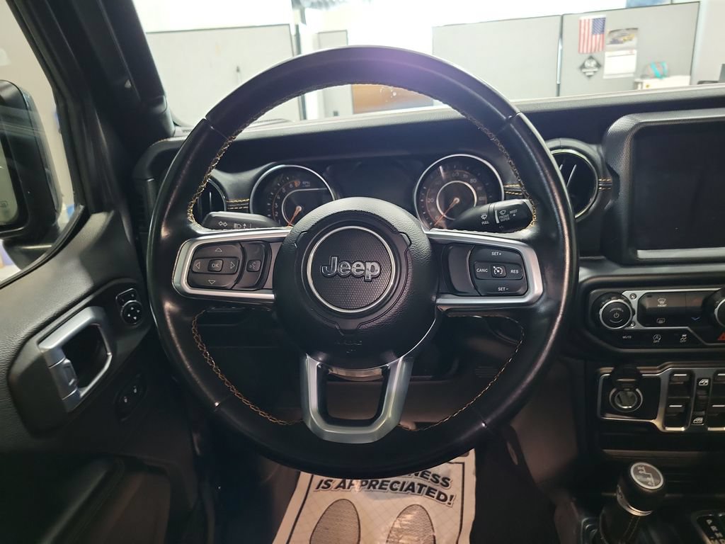 Used 2021 Jeep Gladiator Overland AWD/4WD image 32