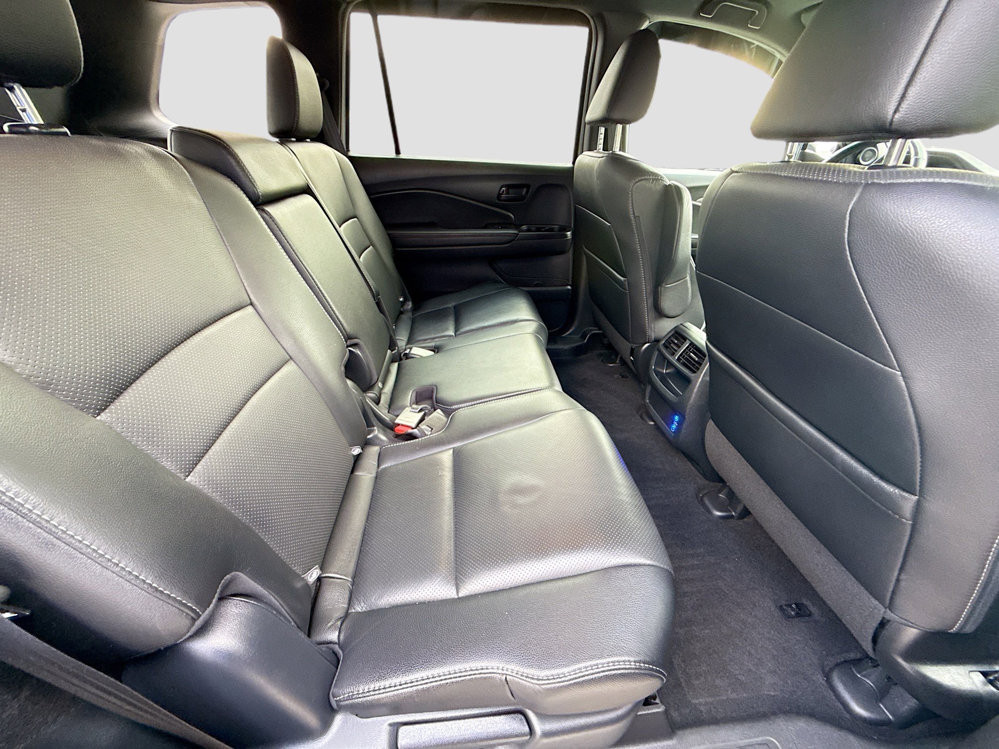 Used 2022 Honda Passport EX-L image 27