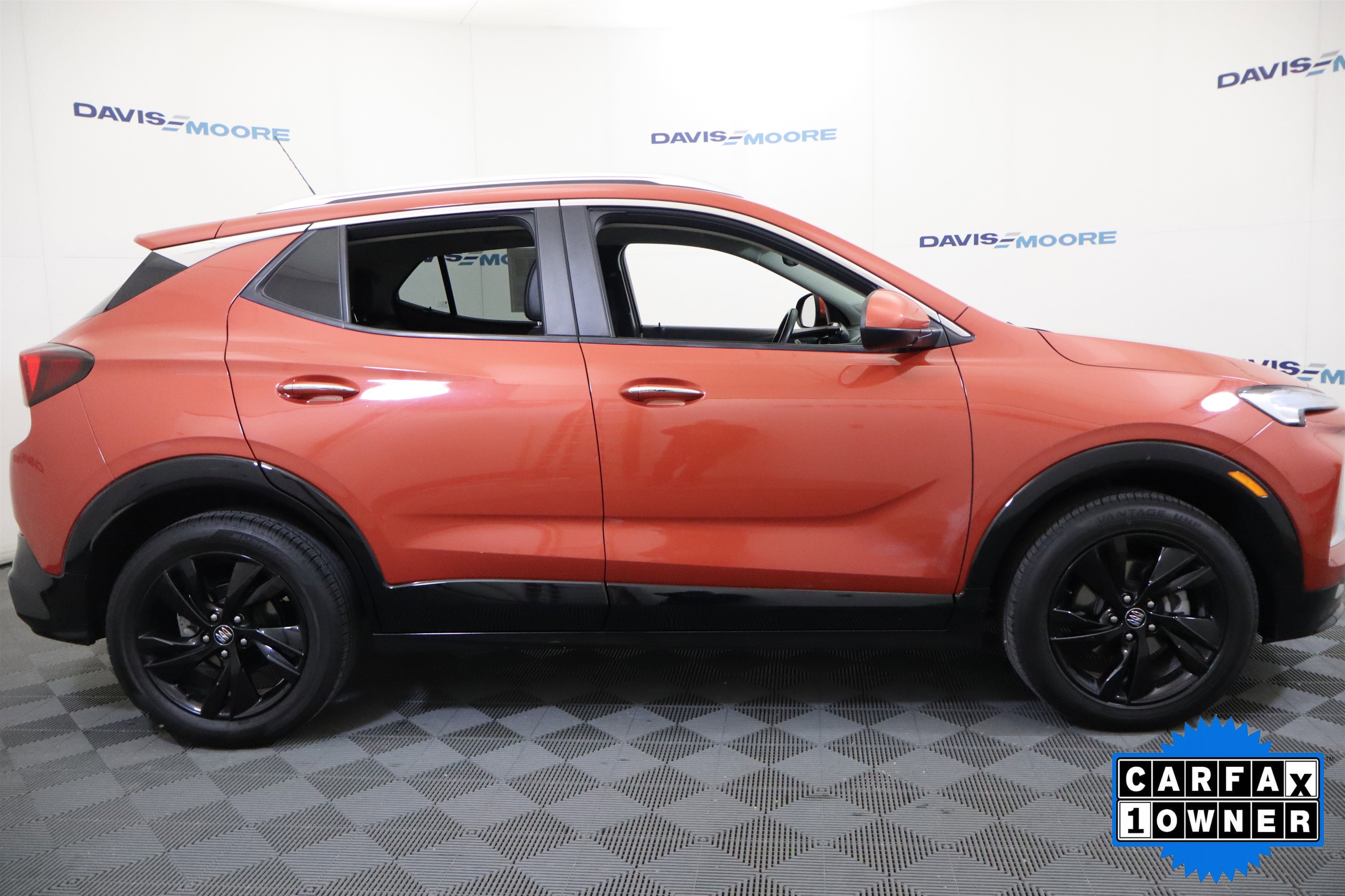 Used 2024 Buick Encore GX Sport Touring image 5