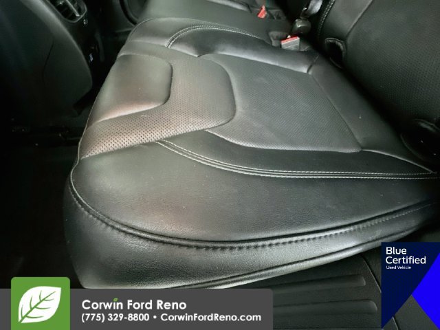 Used 2022 Jeep Cherokee Limited AWD/4WD image 27