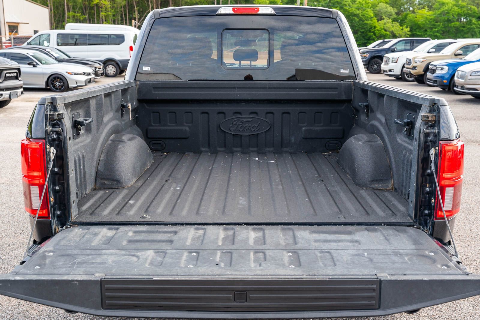 Certified 2019 Ford F150 Limited w/ Trailer Tow Package AWD/4WD image 20