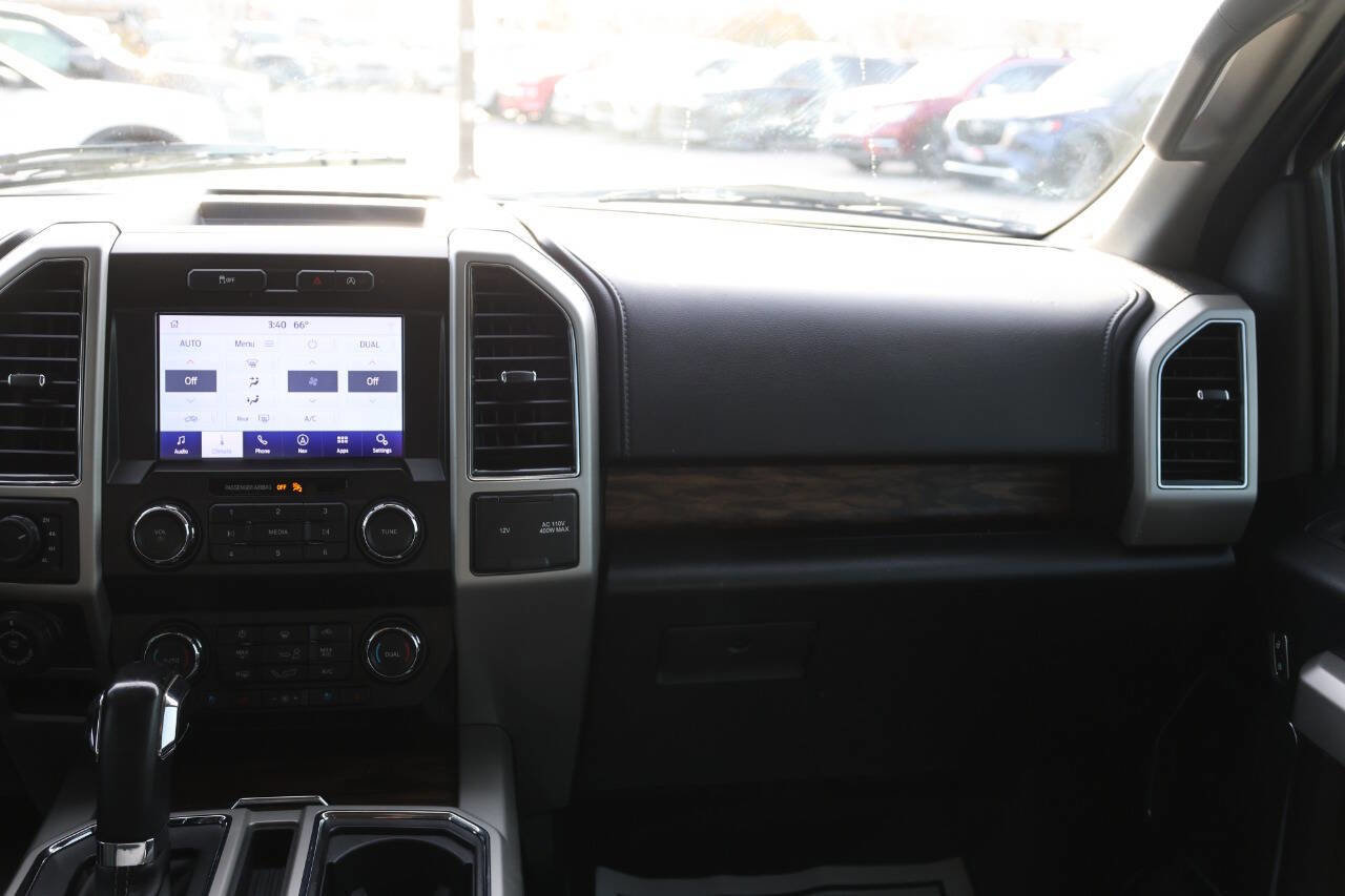 Used 2019 Ford F150 Lariat w/ Trailer Tow Package AWD/4WD image 24