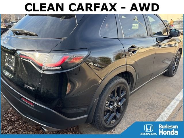 Used 2024 Honda HR-V Sport image 4