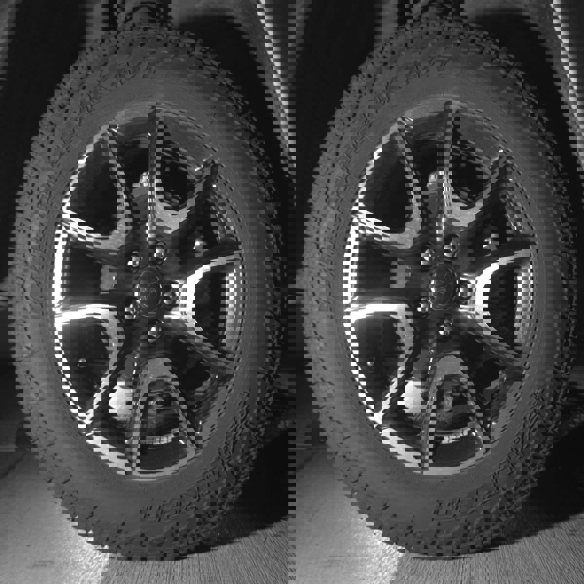 Used 2025 Jeep Compass Trailhawk image 12