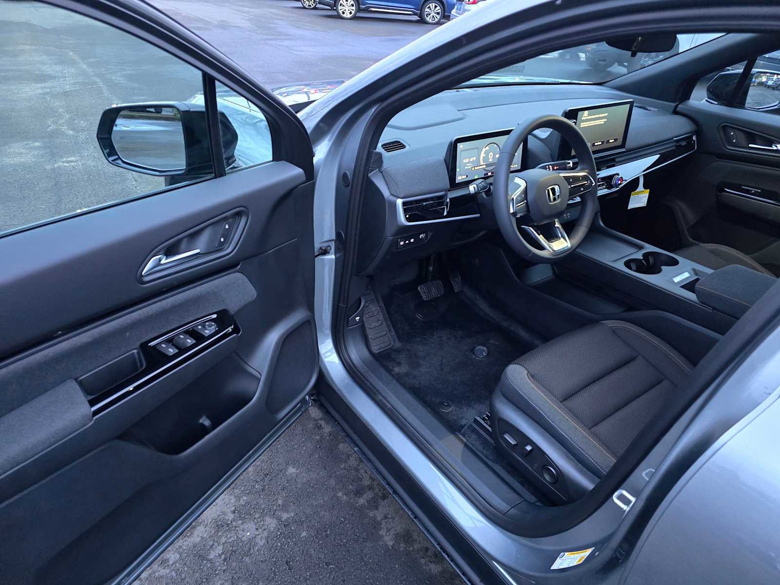 New 2026 Honda Prologue EX image 19