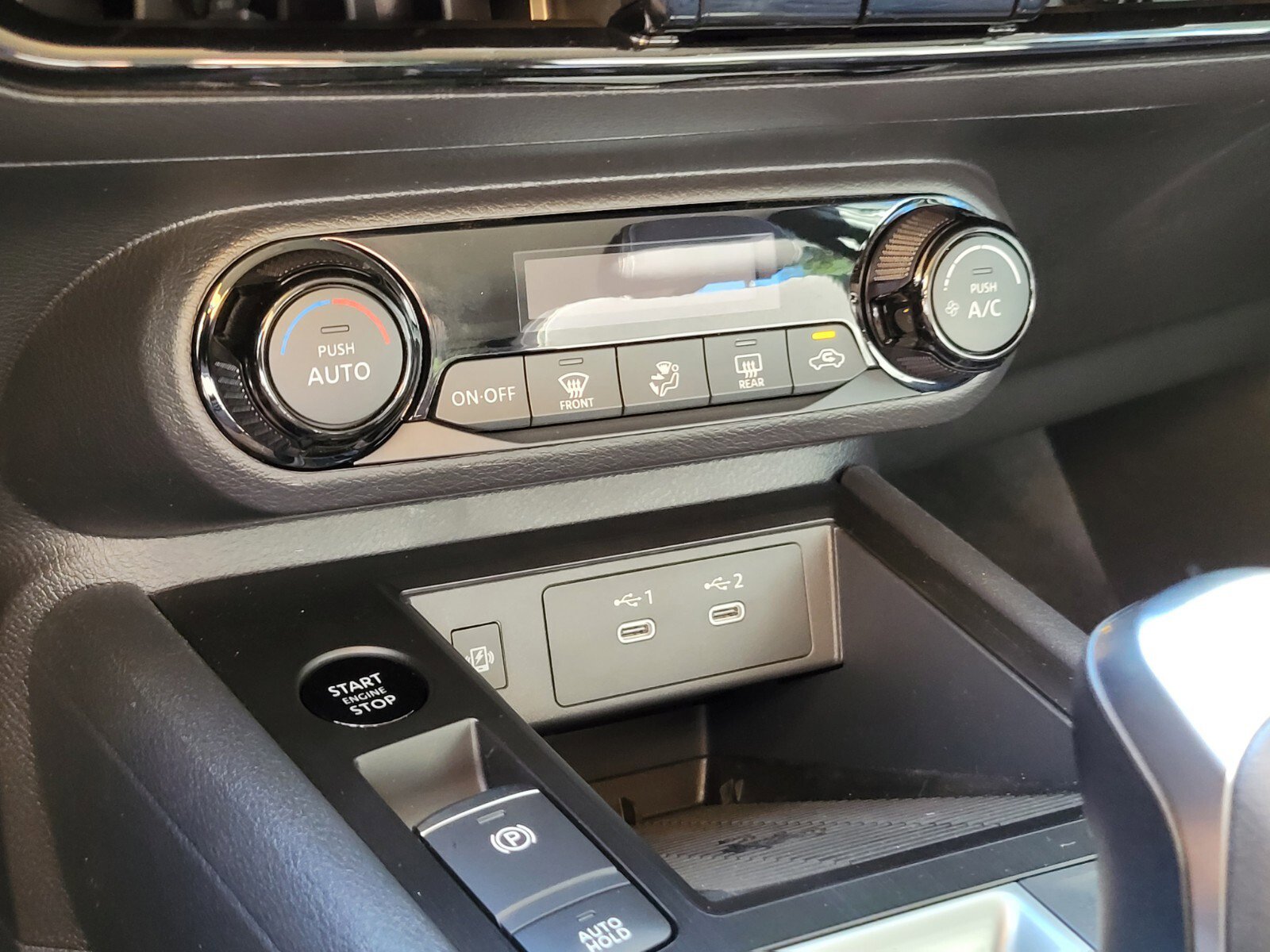 New 2026 Nissan Kicks SV image 19