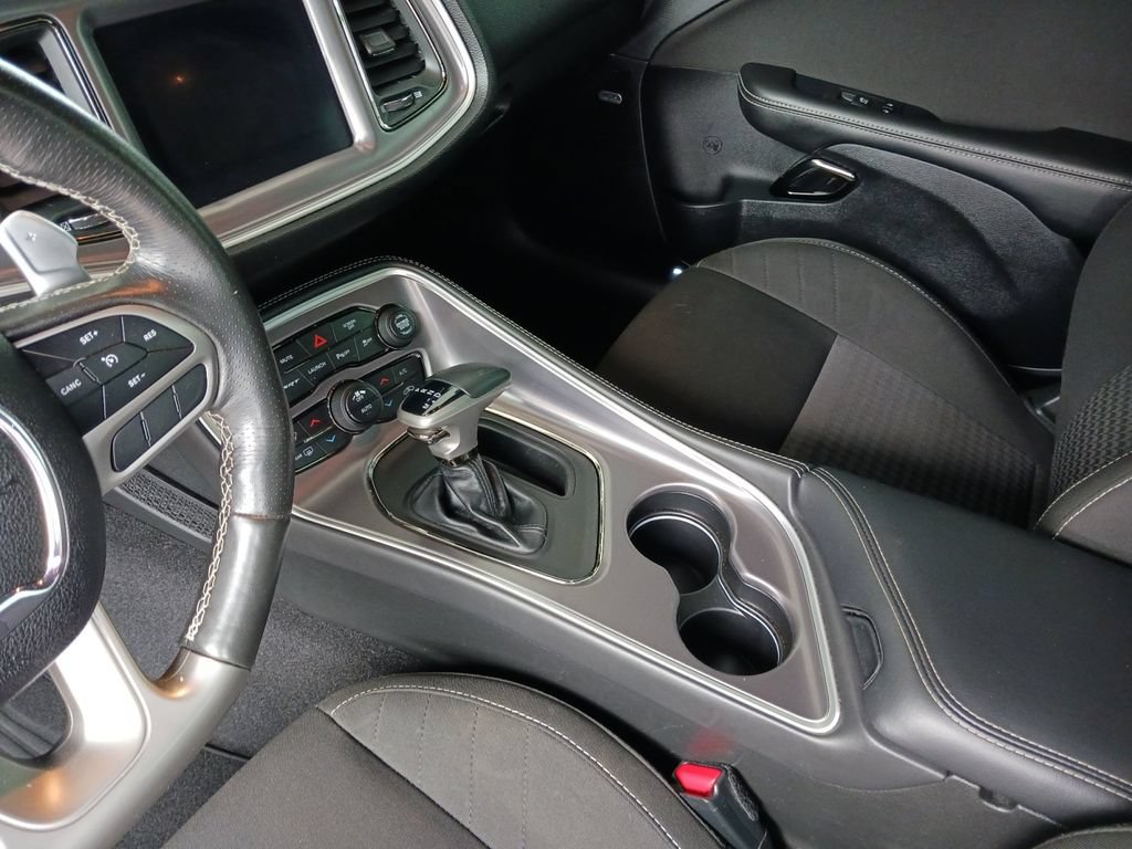 Used 2020 Dodge Challenger SRT Hellcat RWD image 11