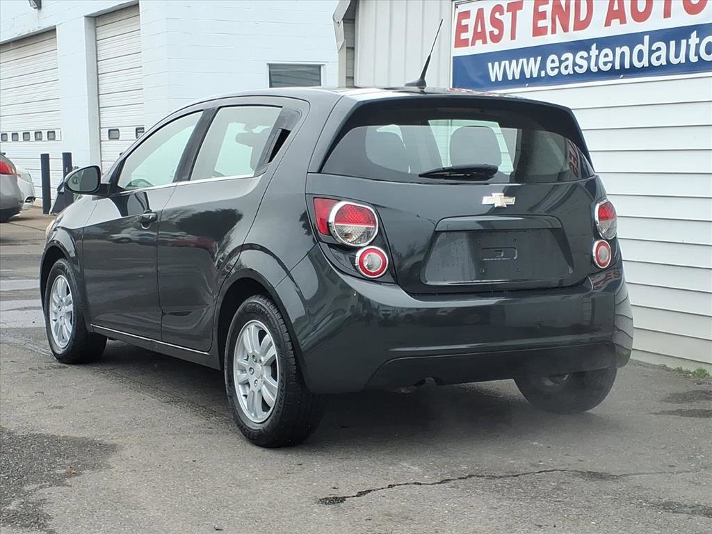 Used 2014 Chevrolet Sonic LT image 3