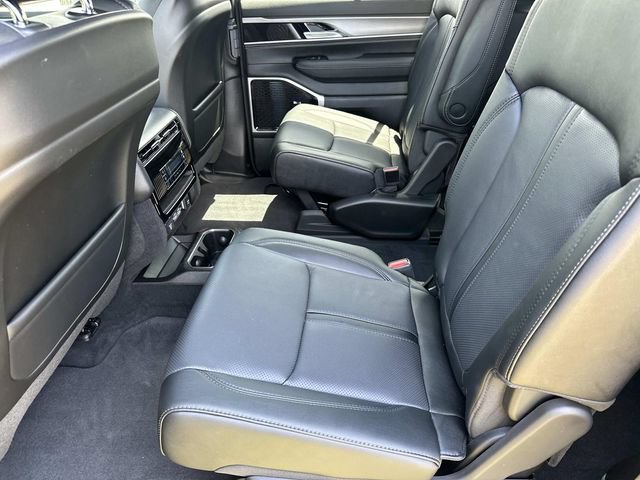 New 2026 Jeep Grand Wagoneer Limited AWD/4WD image 27