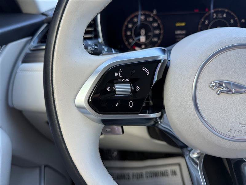 Used 2023 Jaguar F-PACE S AWD/4WD image 35