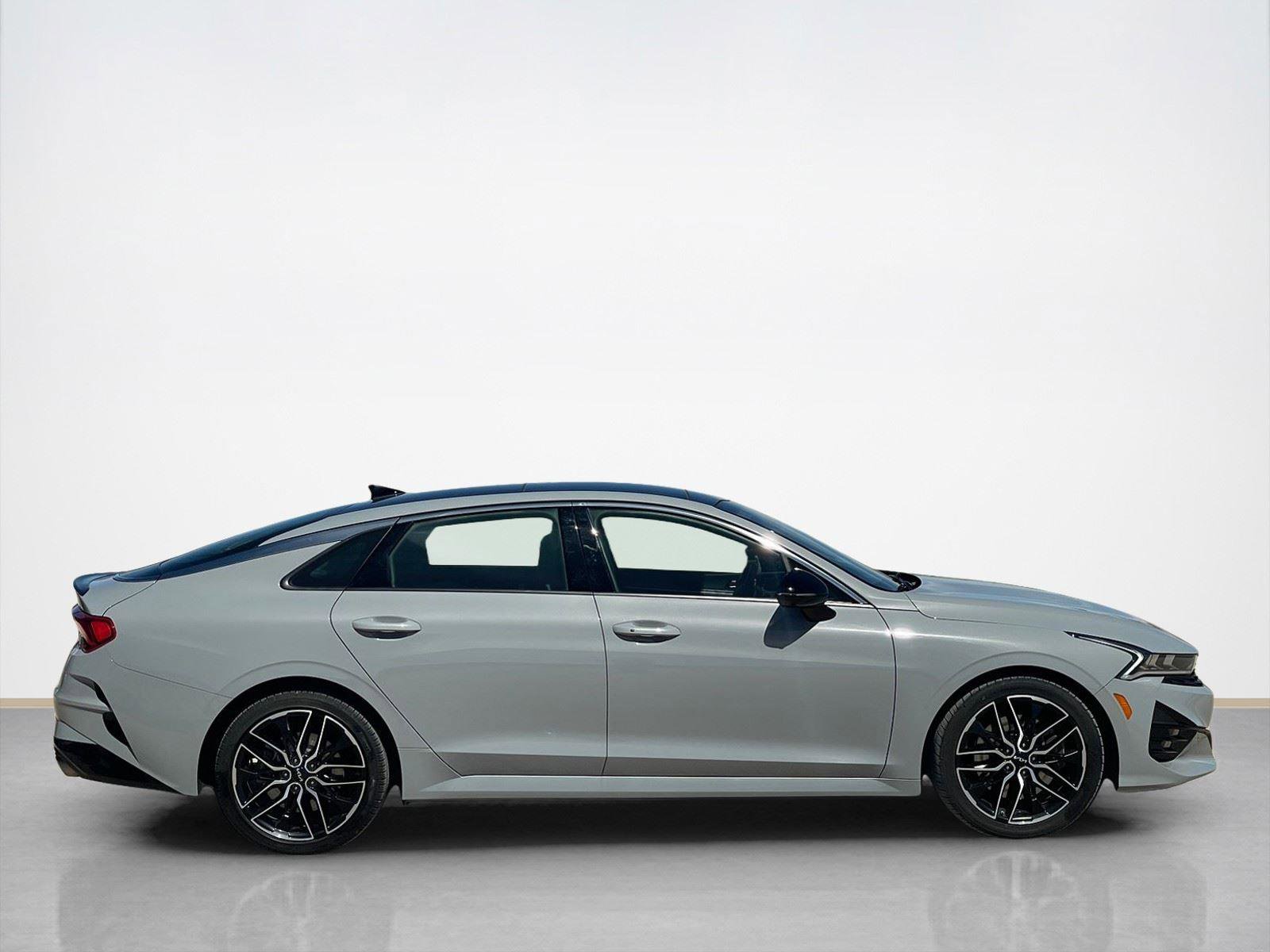 Used 2024 Kia K5 GT w/ GT1 Package FWD image 9