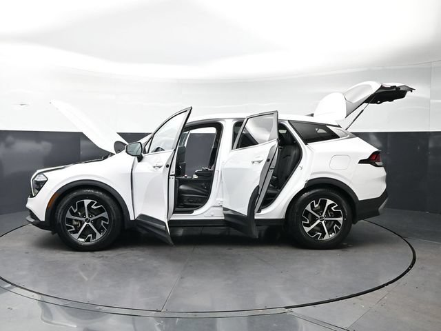 Used 2023 Kia Sportage EX FWD image 34