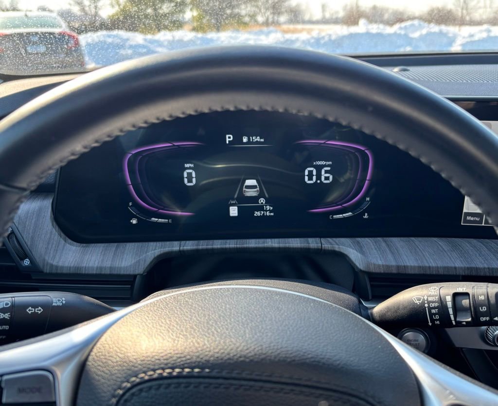 Used 2024 Kia Telluride EX w/ EX Captain's Chair Package image 44