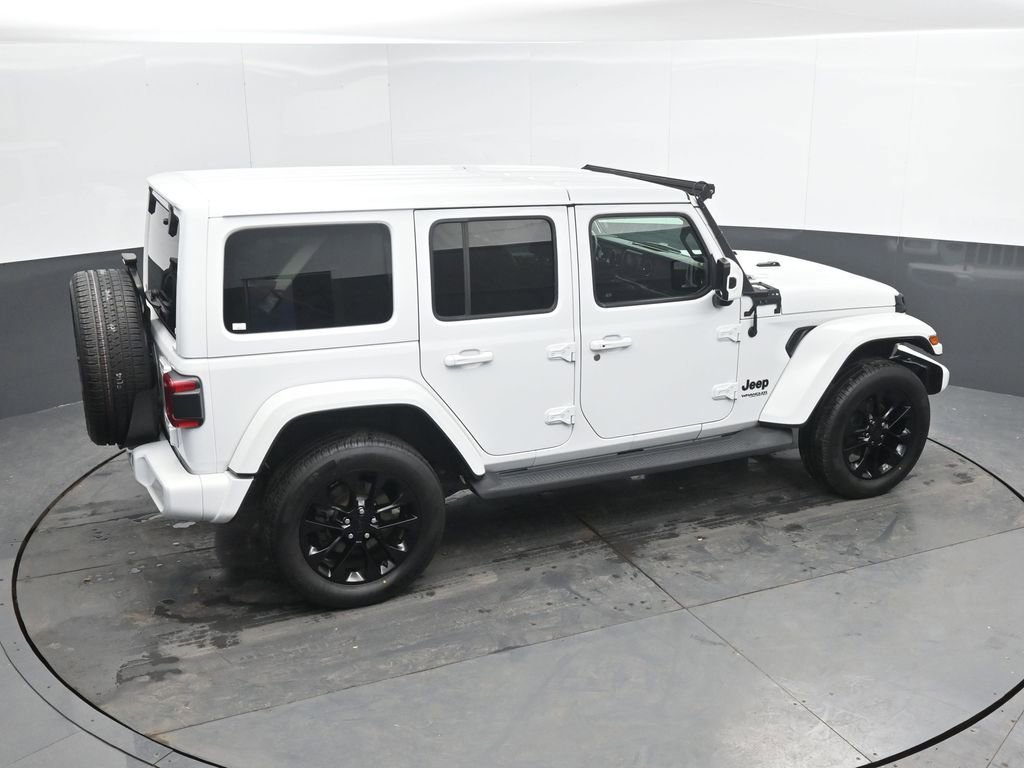 Used 2021 Jeep Wrangler Unlimited Sahara image 41