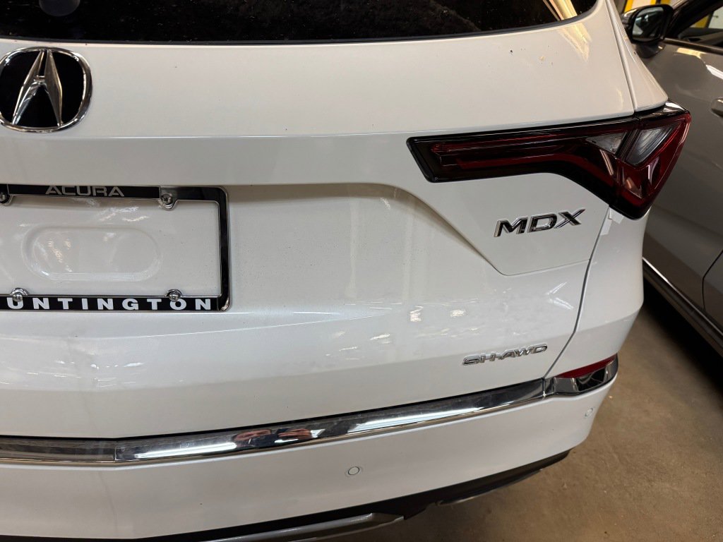 New 2026 Acura MDX w/ Technology Package AWD/4WD image 16
