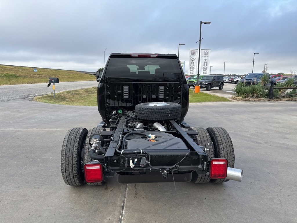 New 2026 Chevrolet Silverado 3500 LT w/ Convenience Package image 4