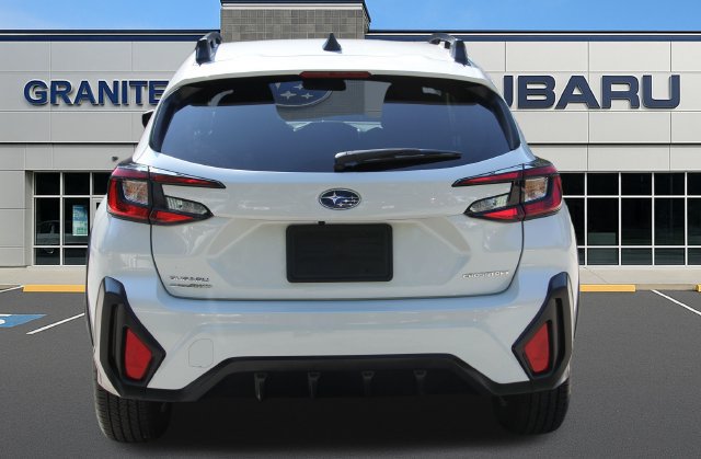 Used 2024 Subaru Crosstrek 2.0i Premium AWD/4WD image 9