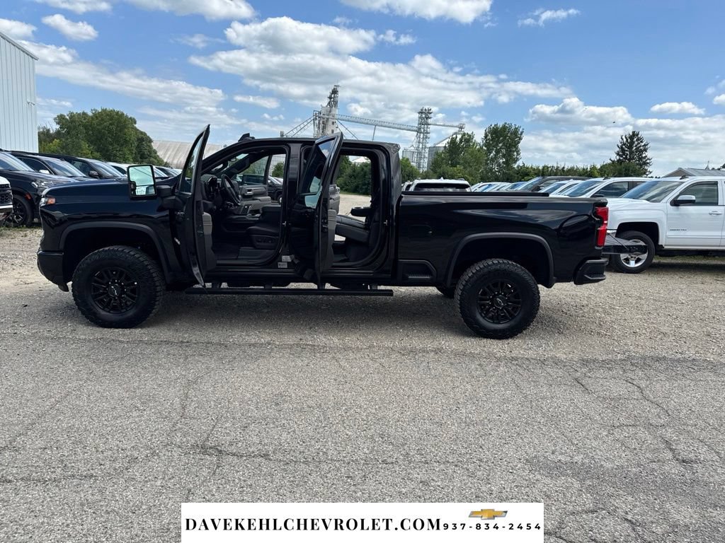 Used 2025 Chevrolet Silverado 2500 ZR2 AWD/4WD image 29