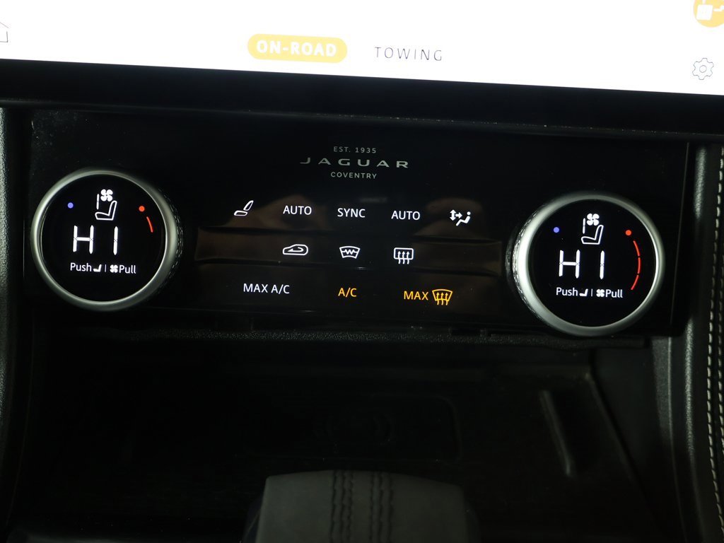 Used 2024 Jaguar F-PACE R-Dynamic S image 52