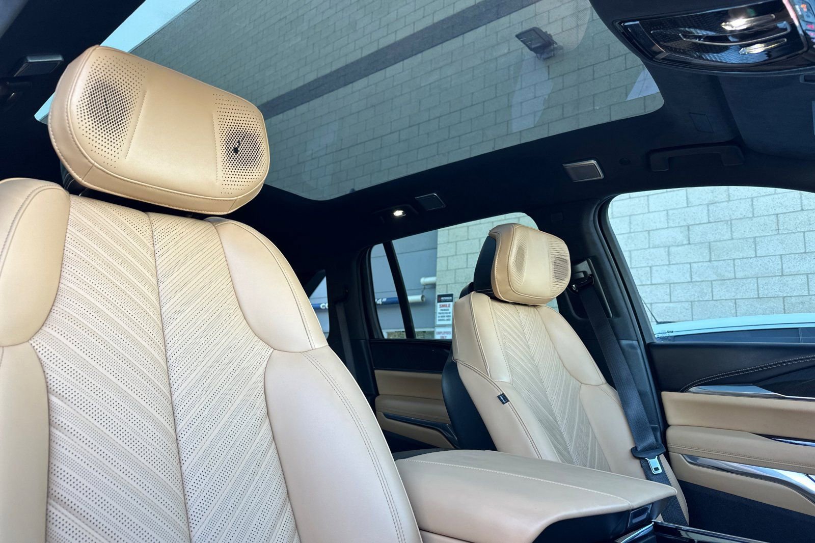 Used 2025 Cadillac Escalade IQ Sport 2 image 20