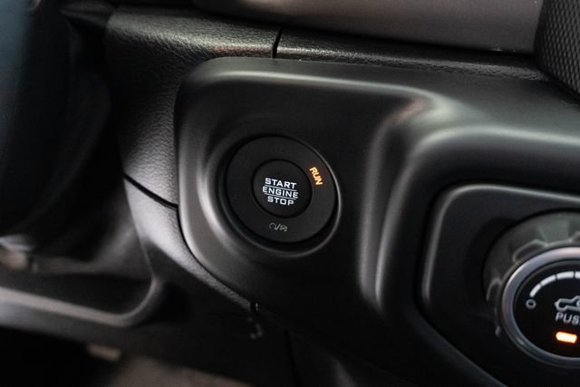 Used 2020 Jeep Wrangler Unlimited Sport AWD/4WD image 31